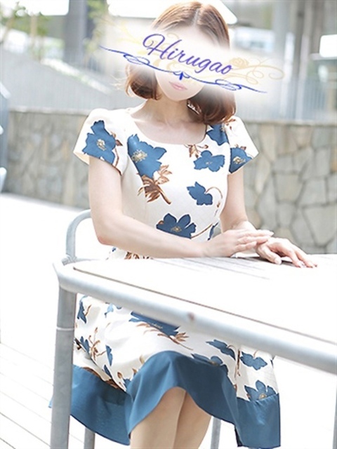 昼顔妻 五反田店 紗和